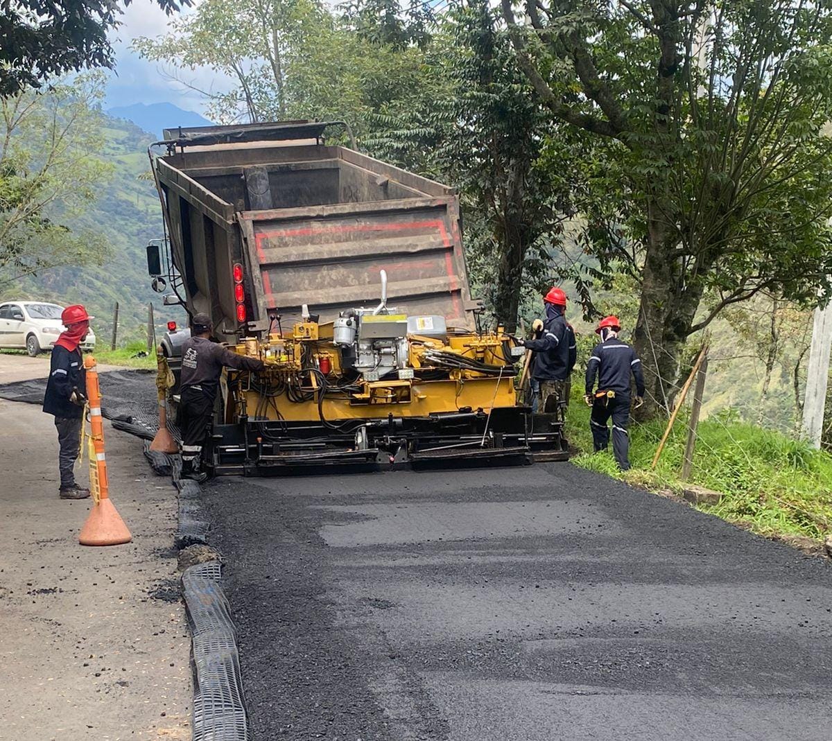 Más de $5.262 millones para mantener vías en Cundinamarca